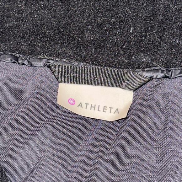 Athleta Rock Springs Quilted Puffer Vest Womens L Black Stretch Pockets Full Zip - Picture 4 of 5